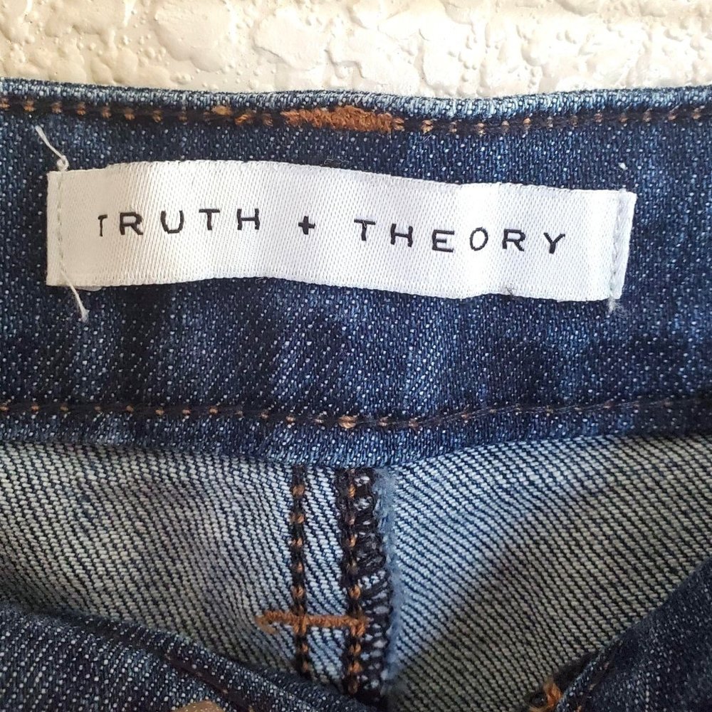 Truth & Theory Womens Jean Shorts Stretch Distressed 6 - Picture 5 of 7